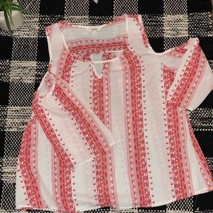 Shoulder crop out top